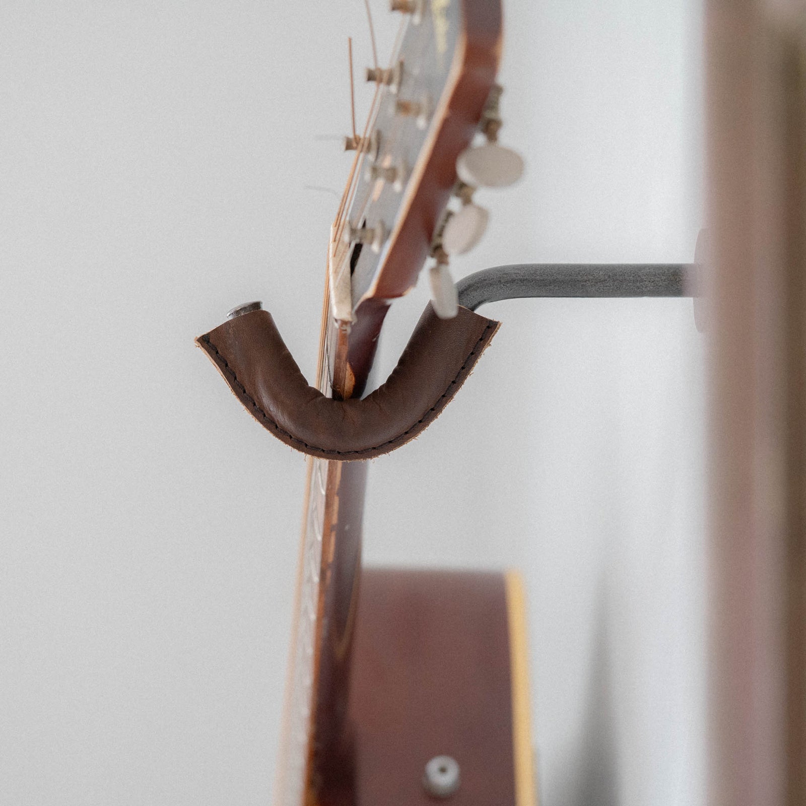 Horizontal Guitar Mount