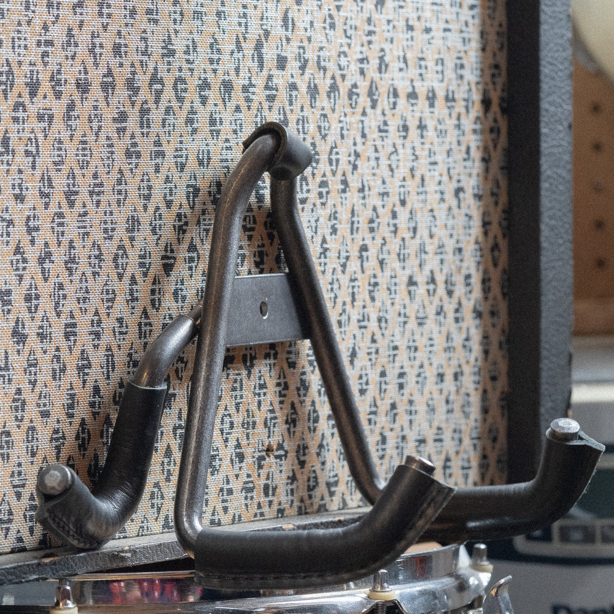 Horizontal Guitar Mount