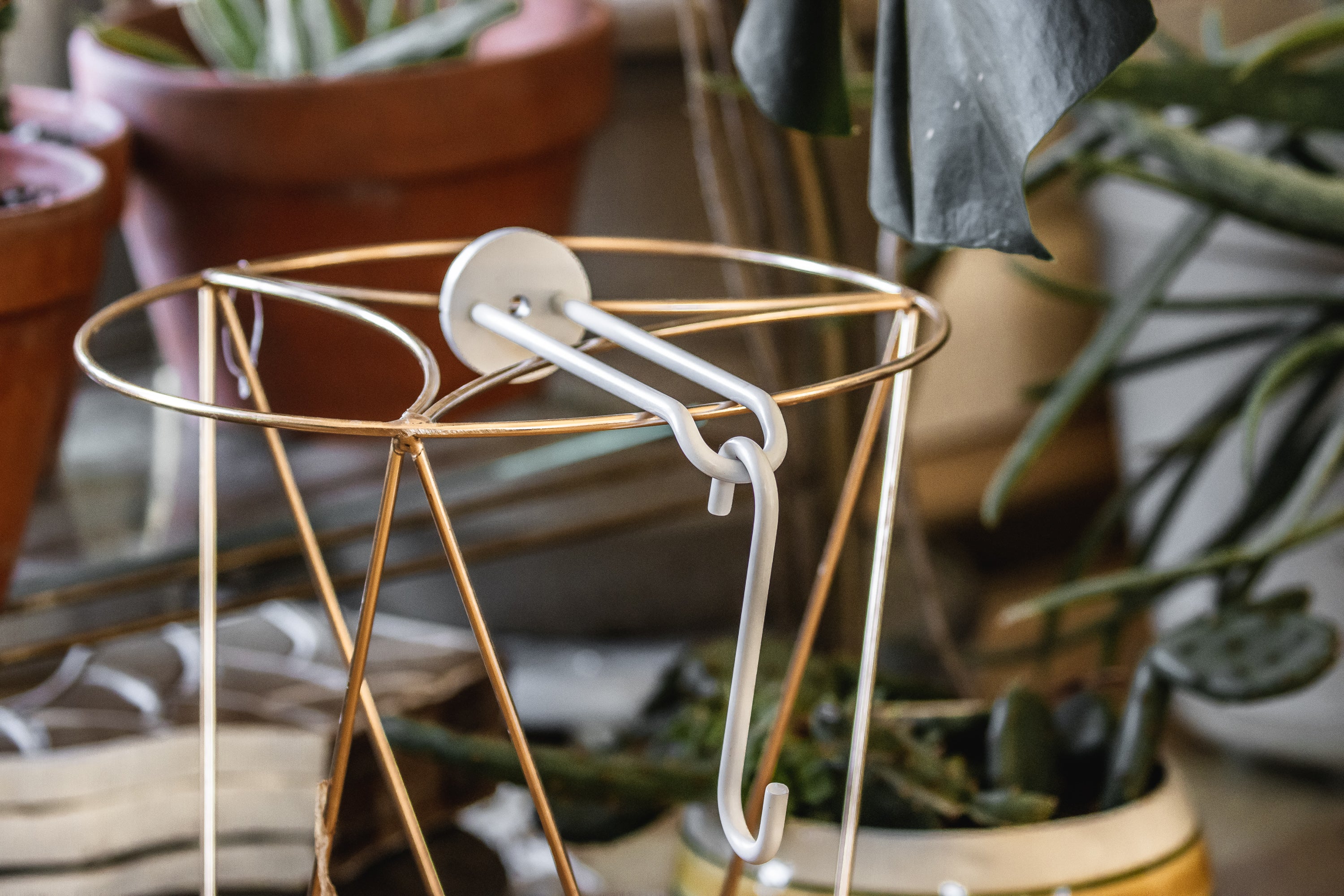 metal pot plant hangers Wall Mount Plant Hanger | Handmade Craft Items | EHF